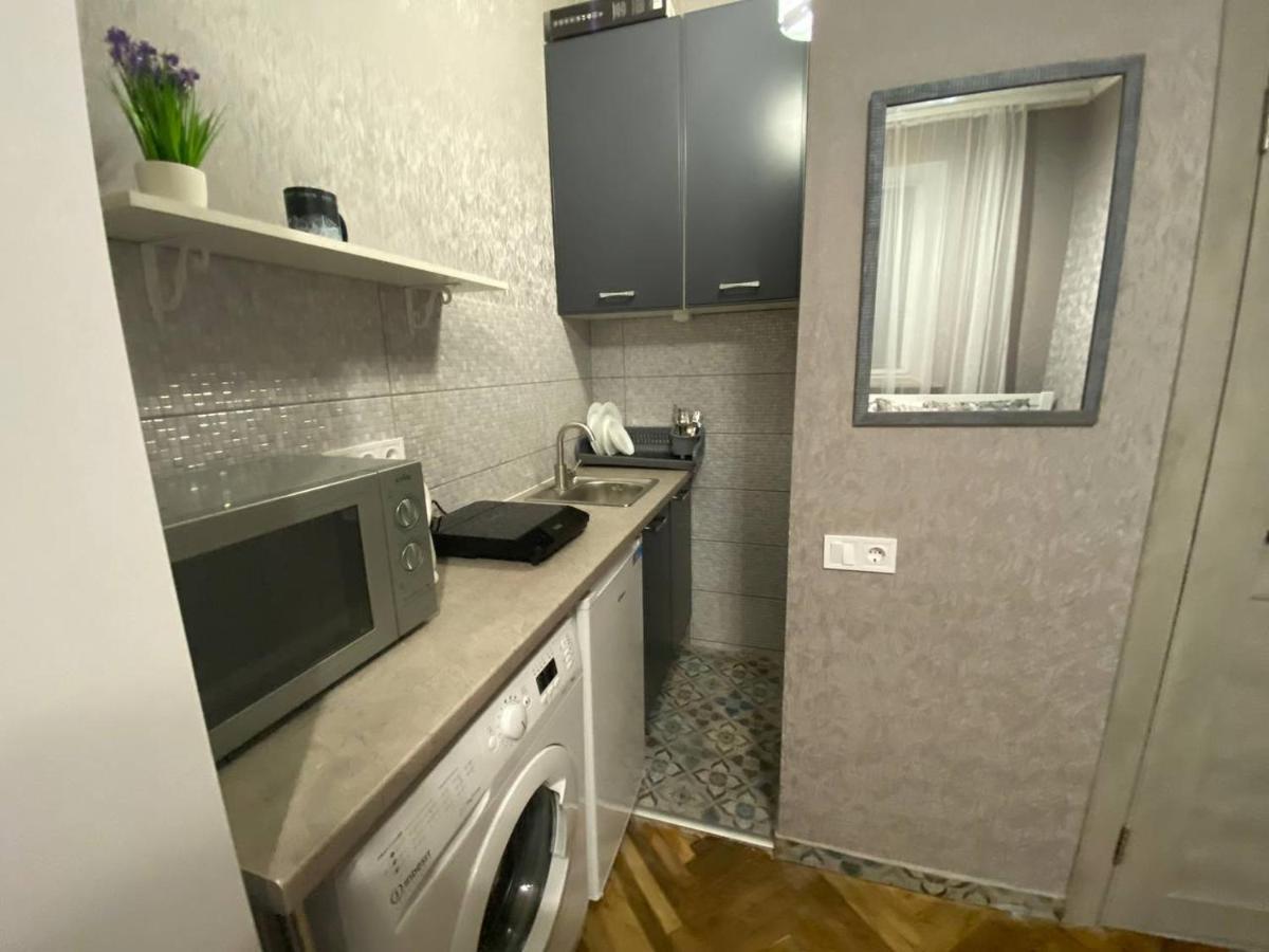 Апартаменти На Вул. Підмурній Lviv Luaran gambar